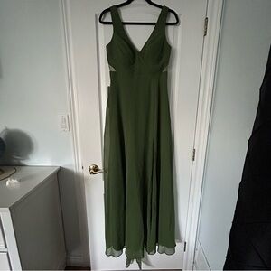 Azazie Alva Moss Green Bridesmaid Dress – Size A8